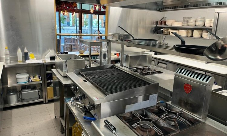 installation ligne de cuisson restaurant